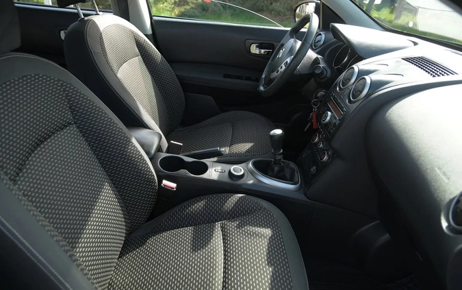 Nissan Qashqai cena 32800 przebieg: 204847, rok produkcji 2009 z Chmielnik małe 596